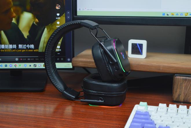 H850 RGB无线游戏耳机开箱体验尊龙凯时新版APP低价高配：雷柏V(图10)