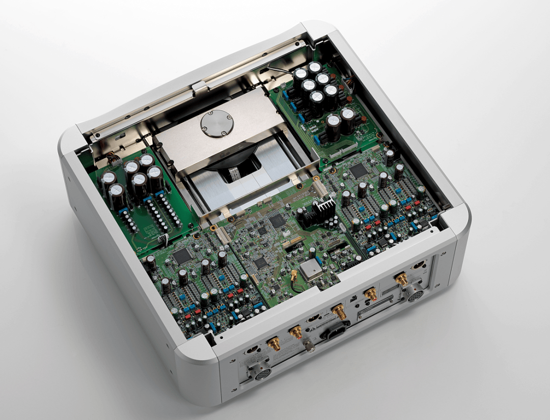 ic Grandioso K1X SE SACDCD播放器凯时尊龙人生测评丨历经进化的高端音频代表作——Esoter(图9)